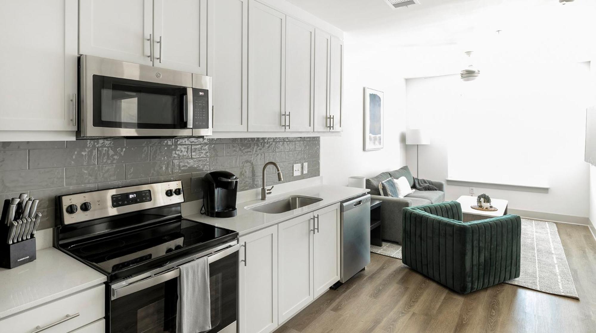 Gallery Apartments By Barsala ฮันต์สวิลล์ ภายนอก รูปภาพ